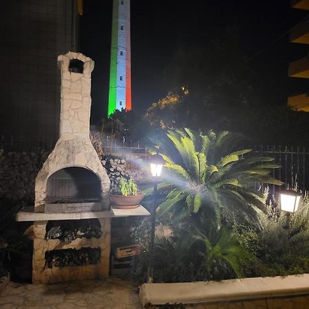 Pharos Villa Bari Bagian luar foto