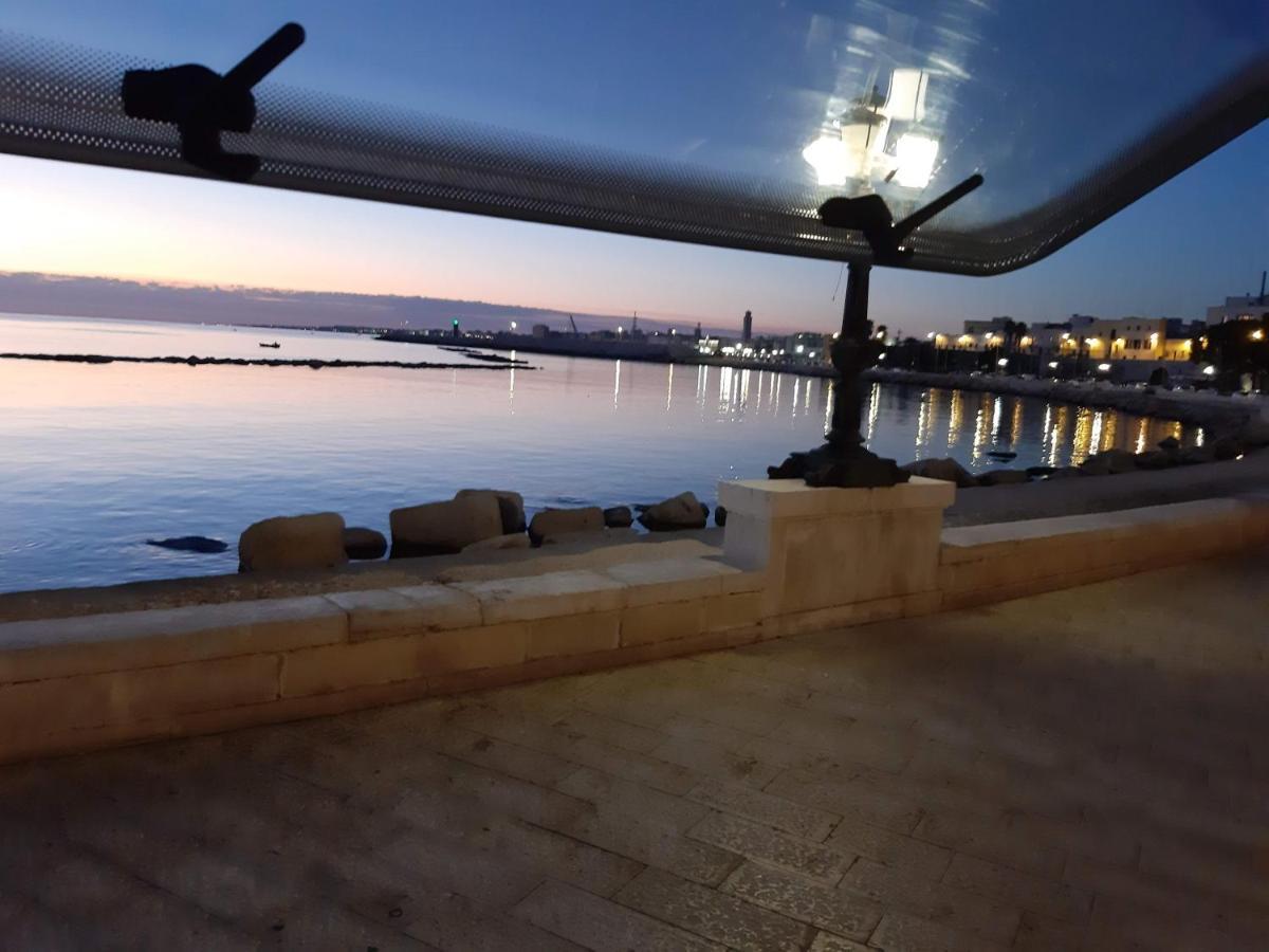 Pharos Villa Bari Bagian luar foto