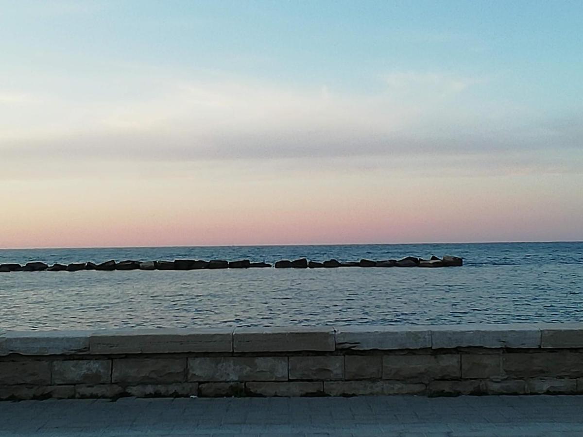 Pharos Villa Bari Bagian luar foto