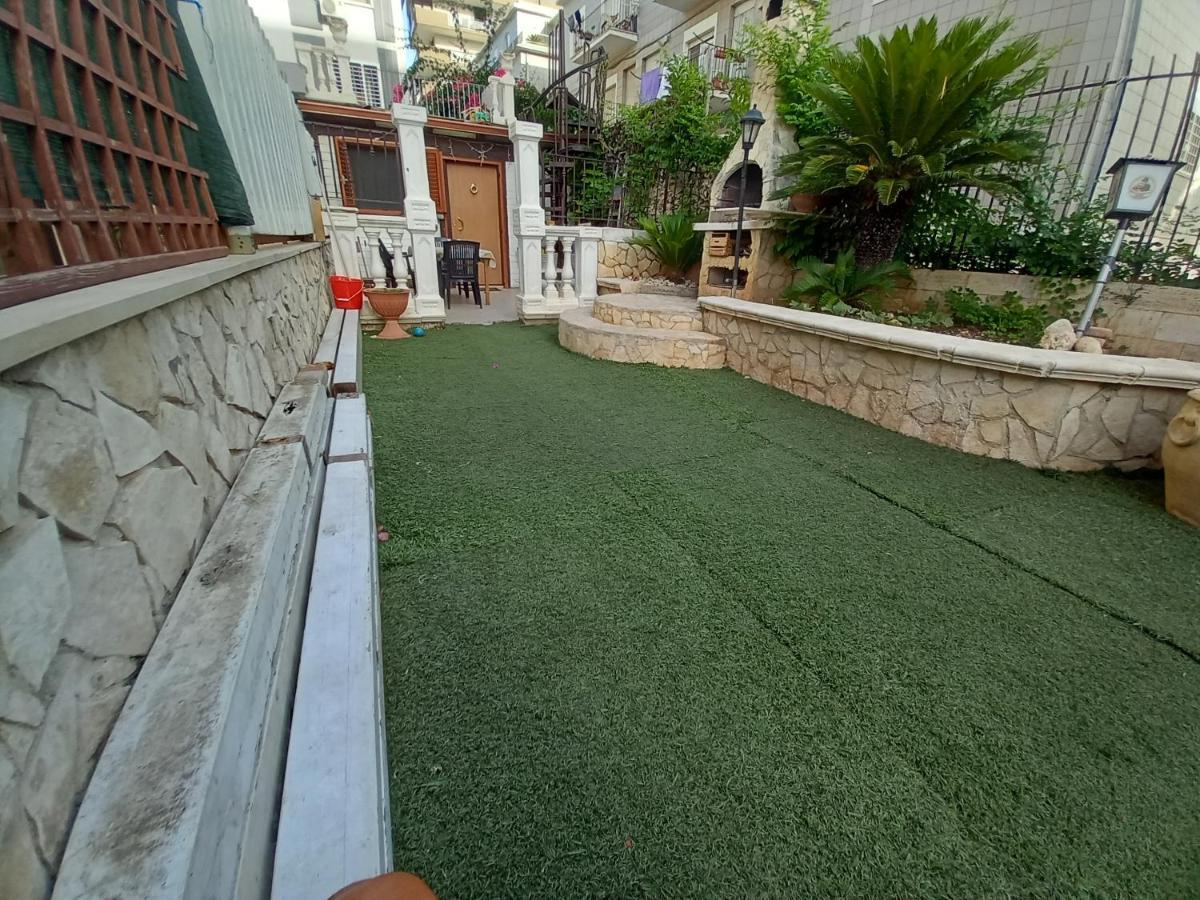 Pharos Villa Bari Bagian luar foto