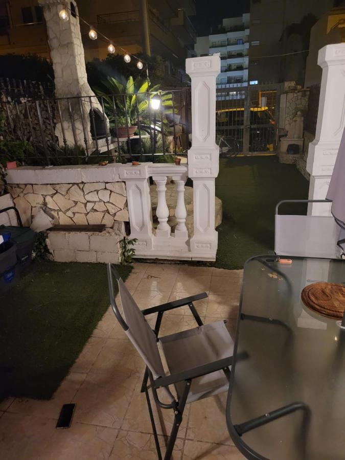 Pharos Villa Bari Bagian luar foto